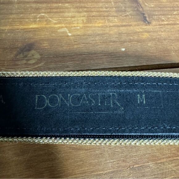 Vintage Doncaster black leather zebra heads buckle belt size medium - Picture 7 of 11